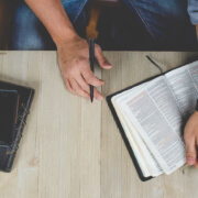 Bibelschule & Theologie: Ausbildungen mit Vision
